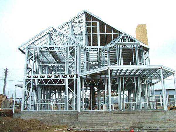 吉首钢结构建筑的腐蚀问题应该如何预防